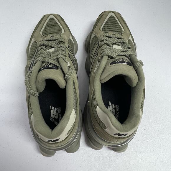 New Balance 9060 Dark Olivine U9060ZGD Size 6 Men Size 7.5 Women Green Workout main image 7